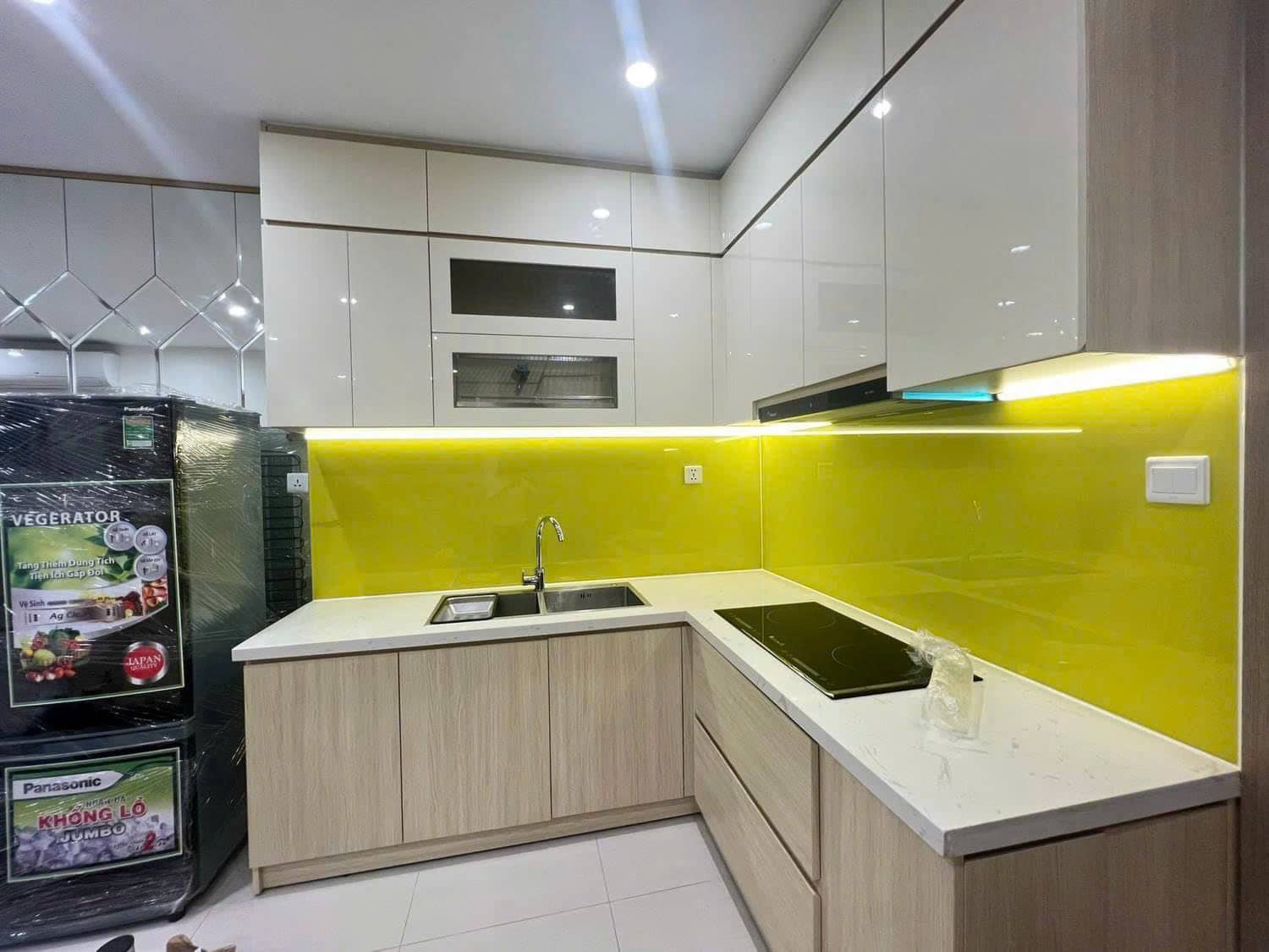 Bán căn hộ 1pn+ giá tốt tại vinhomes grand park